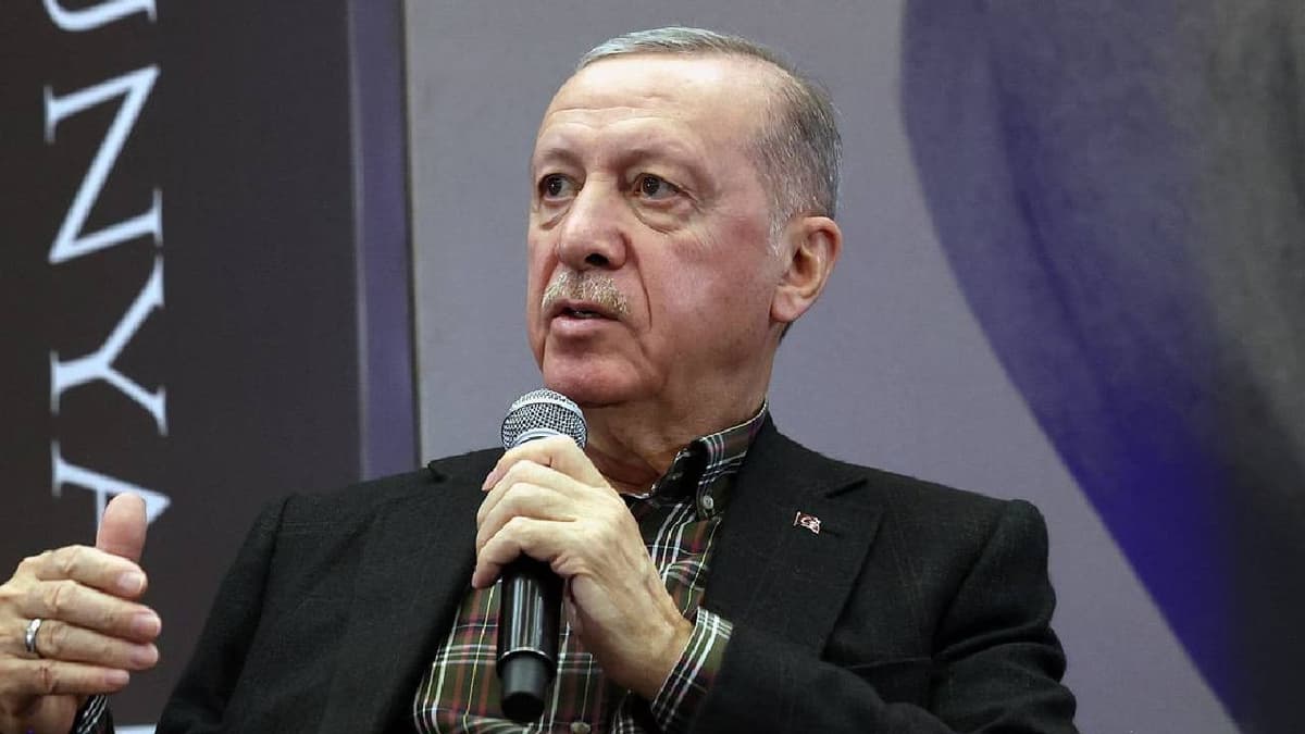 «Men va Putin» - Turkiya prezidenti dunyoda faqat ikki yetakchi qolganini aytdi