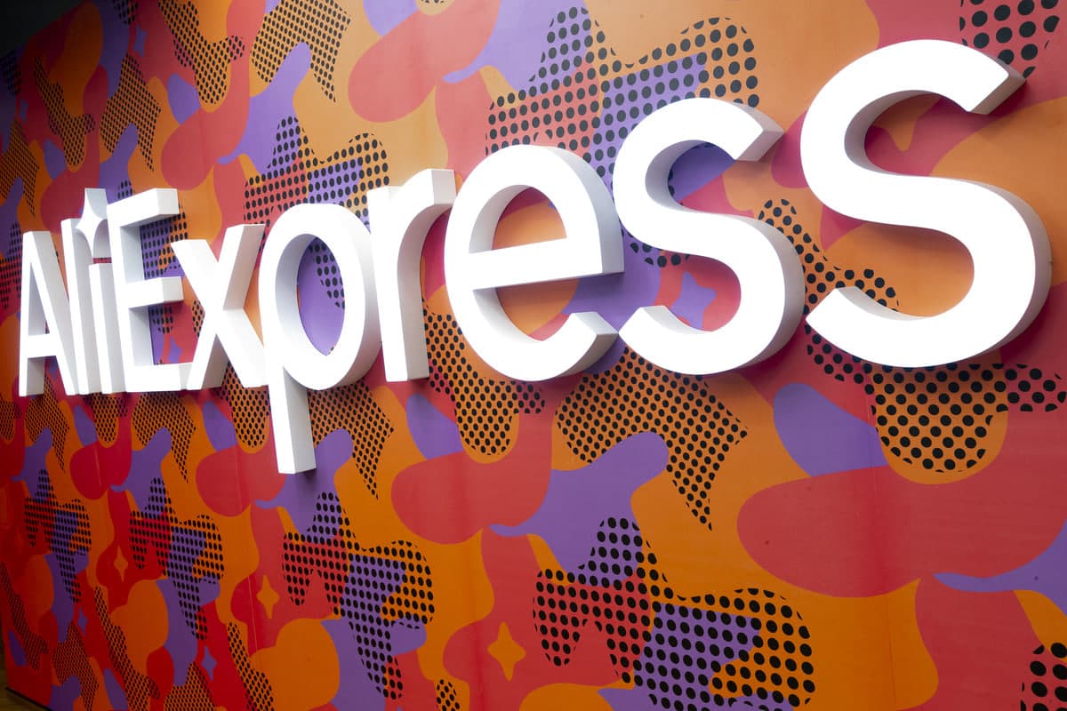 AliExpress launches payment with Uzcard and Humo card for clients from Uzbekistan