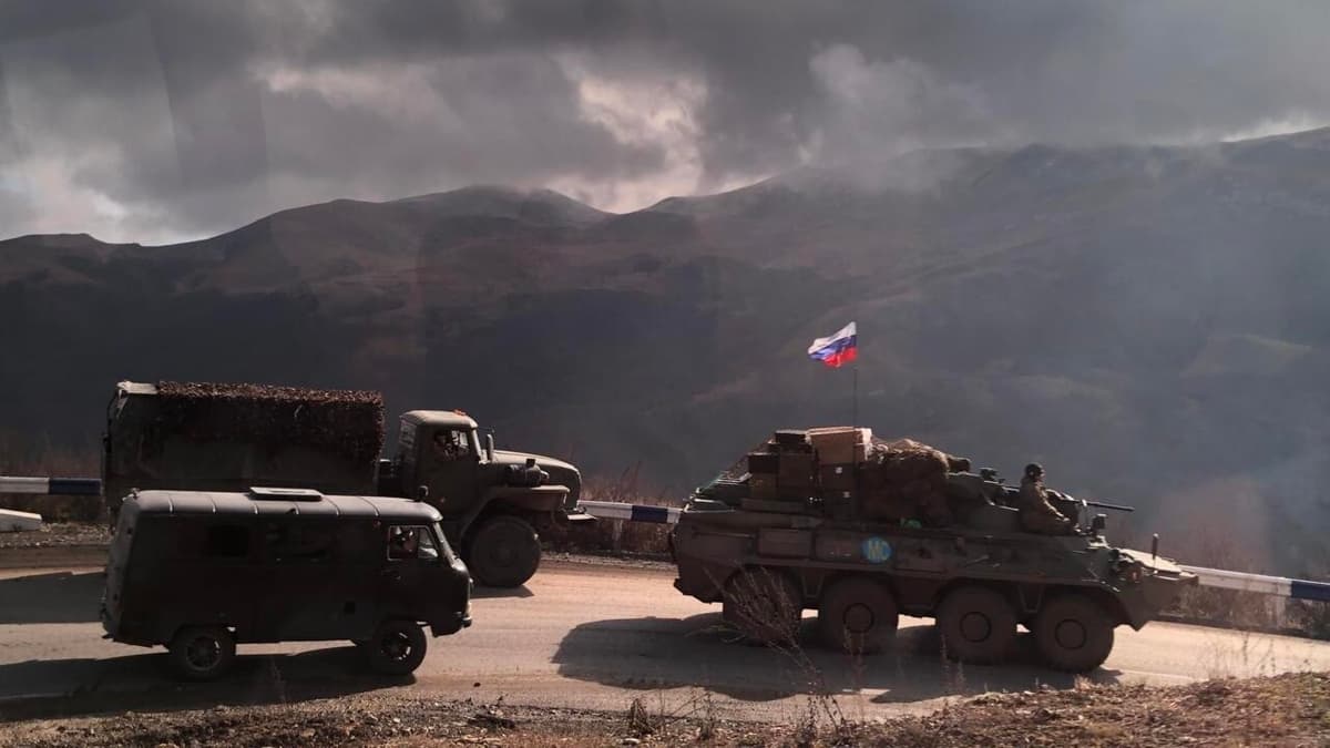 Россия тинчликпарвар кучлари Тоғли Қорабоғни тарк этишни бошлади