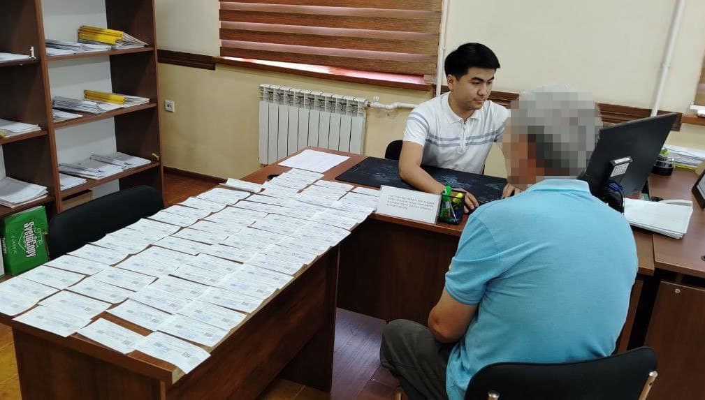 Андижонда қоидабузар куёвнинг 68 та жаримасини қайнота тўлаб берди