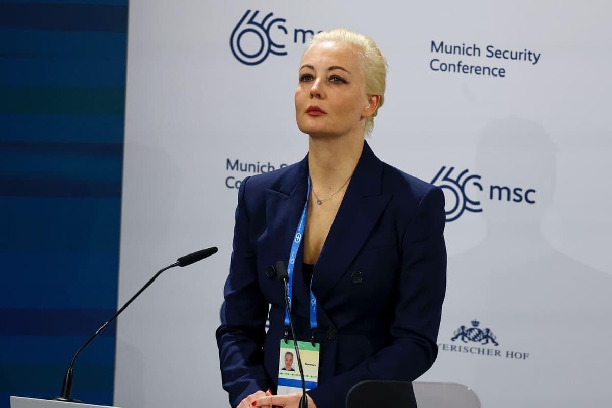 Алексей Навалнийнинг беваси Магнитский номидаги мукофот лауреати бўлди