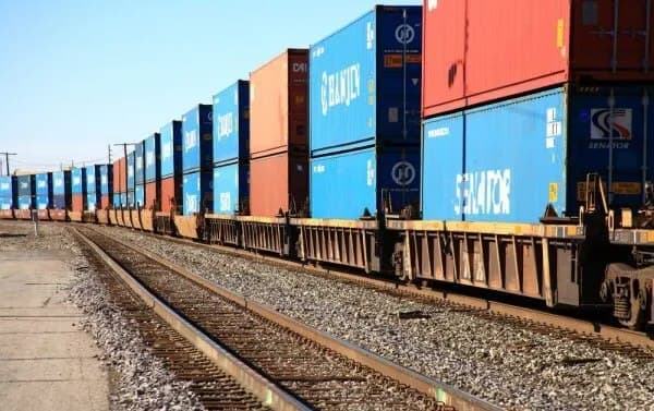 First high-speed freight train departs from Xi'an to Tashkent