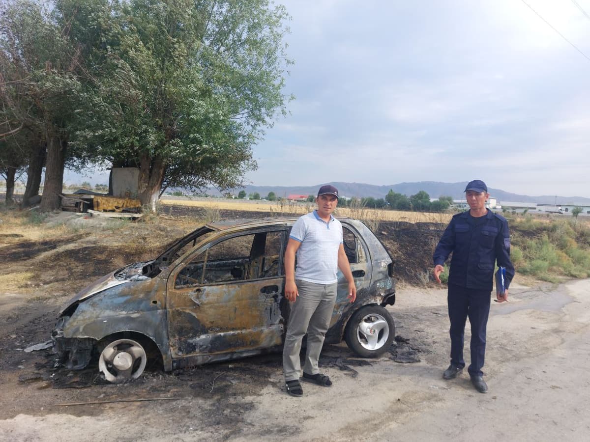 Samarqandda Matiz mashinasi yonib ketdi