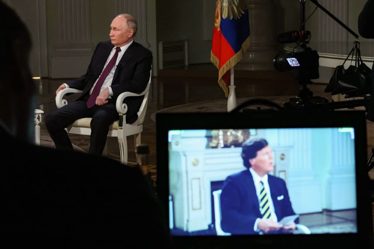 Путин ва Карлсон: Украина, келишув ва яна тарих ҳақида