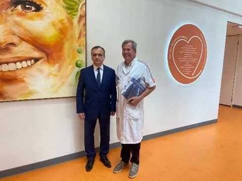 Uzbekistan’s ambassador meets with director of Dutch Children’s Cancer Medical Center