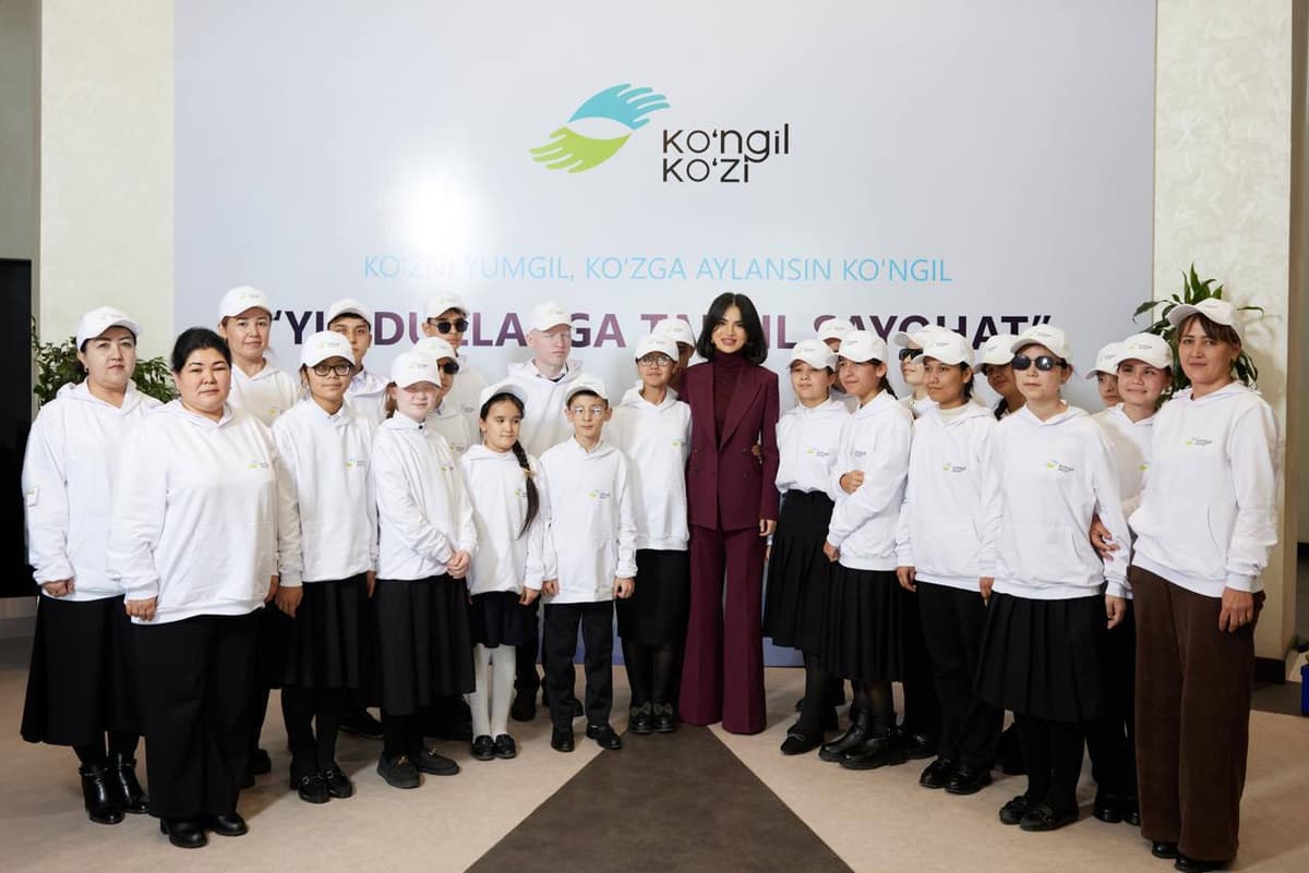 Saida Mirziyoyeva meets with visually impaired children at Tashkent Planetarium