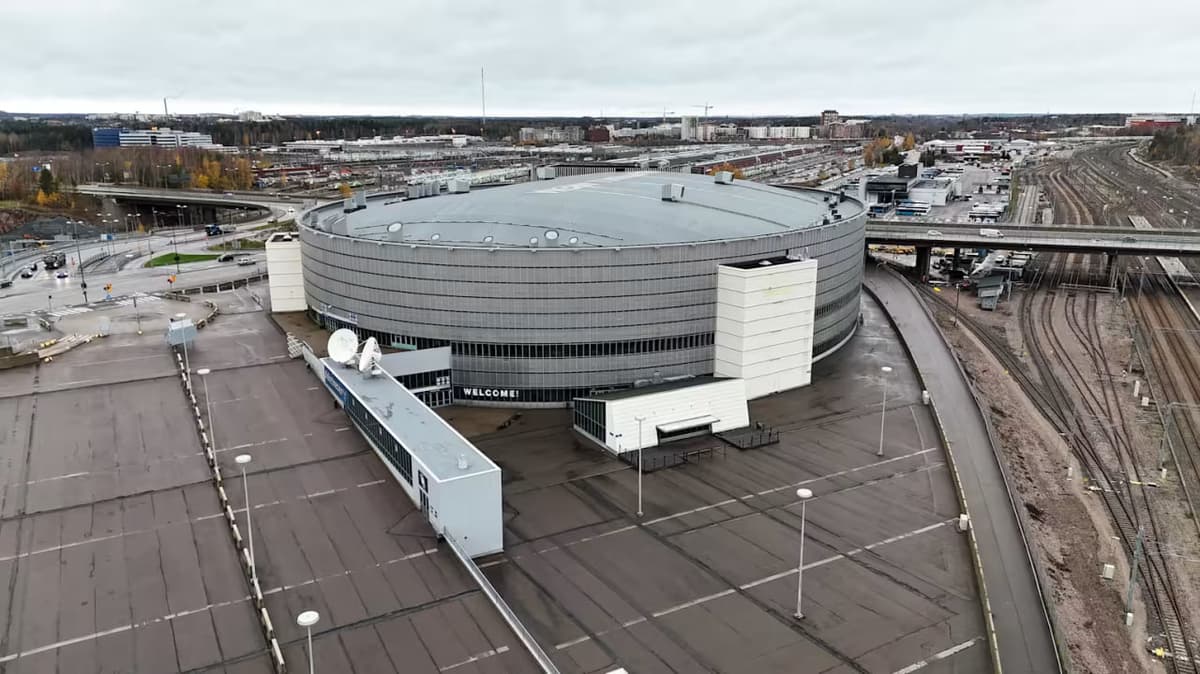 Timchenko va Rotenberglar Helsinkidagi stadionni sotib yubordi