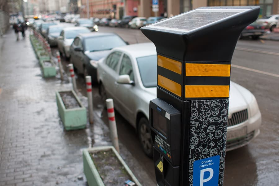 Gov’t plans to launch paid parking on several streets in Tashkent