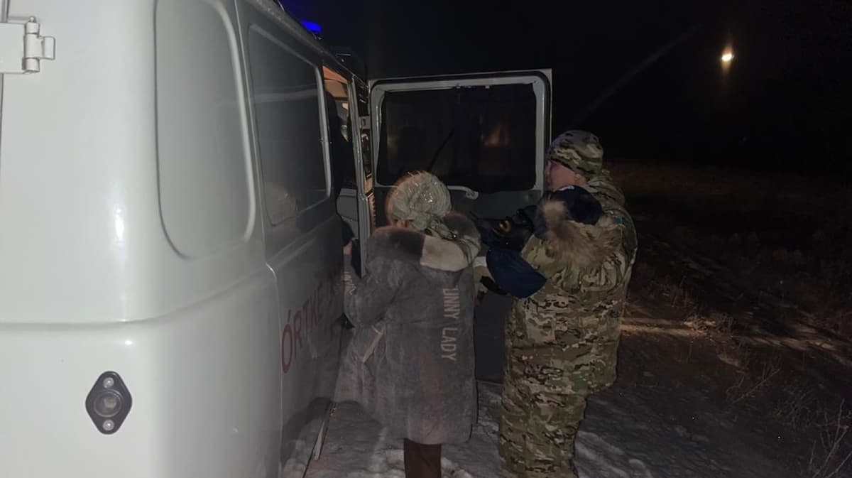 More than thirty citizens of Uzbekistan evacuated from a malfunctioning bus in Kazakhstan