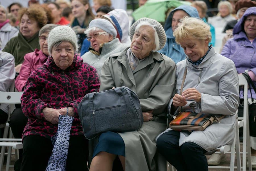 Rossiyaliklarning uchdan bir qismi Ukrainaga yadroviy zarba berilishini qo‘llashadi