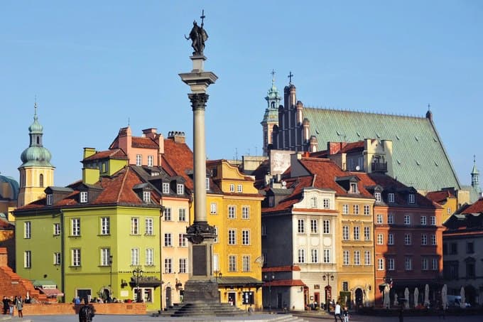 Uzbekistan to open textile and footwear trading house in Poland