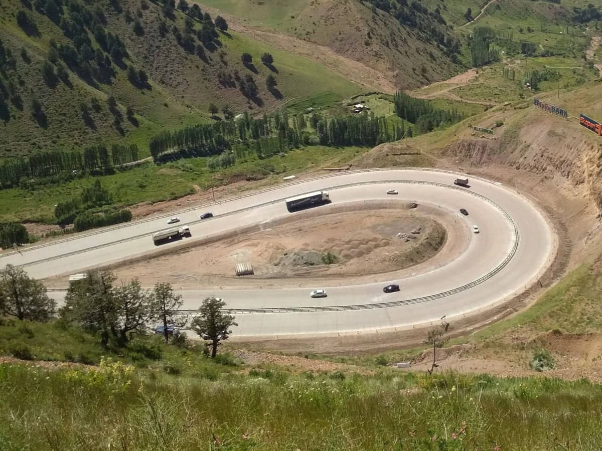 Traffic on Kamchik Pass temporarily restricted