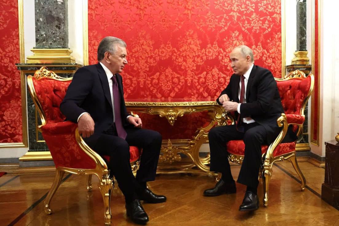 Shavkat Mirziyoyev Vladimir Putin bilan uchrashdi
