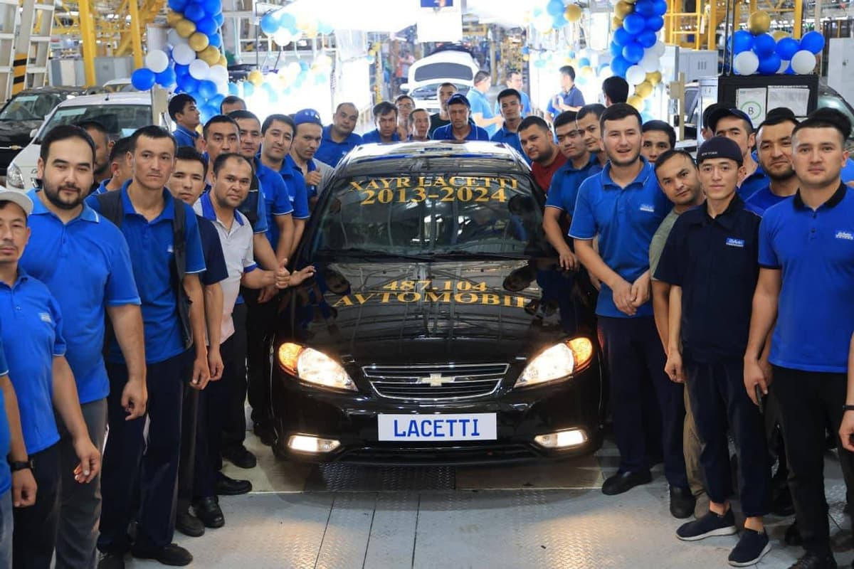 UzAuto Motors заводида сўнгги Chevrolet Lacetti автомобили ишлаб чиқарилди