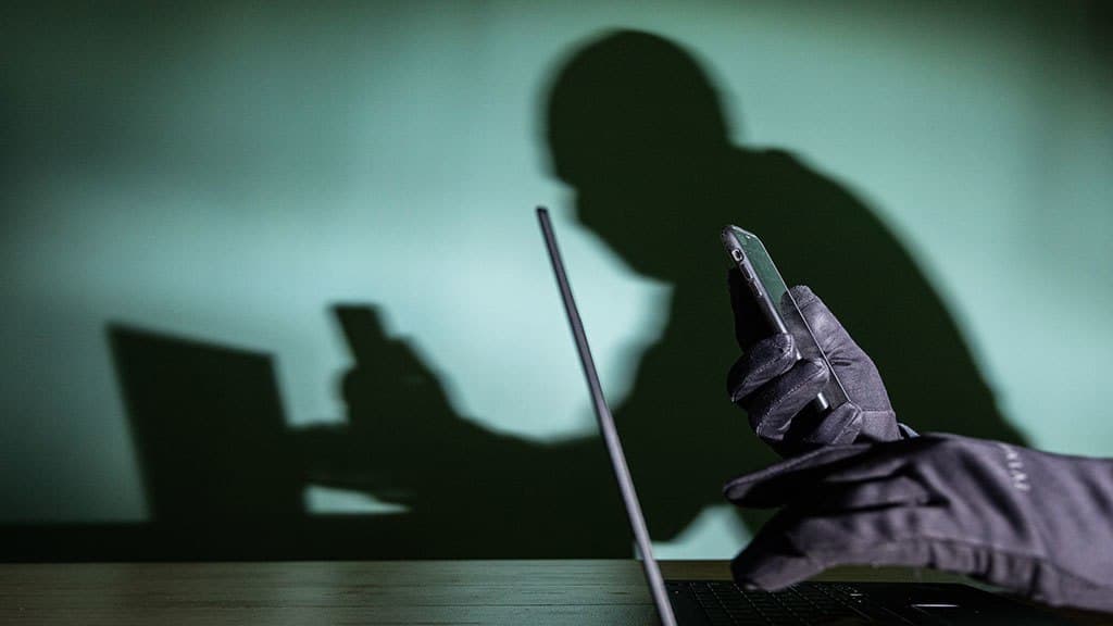 Scammer who stole 110 million soums from other person's plastic card detained in Tashkent 
