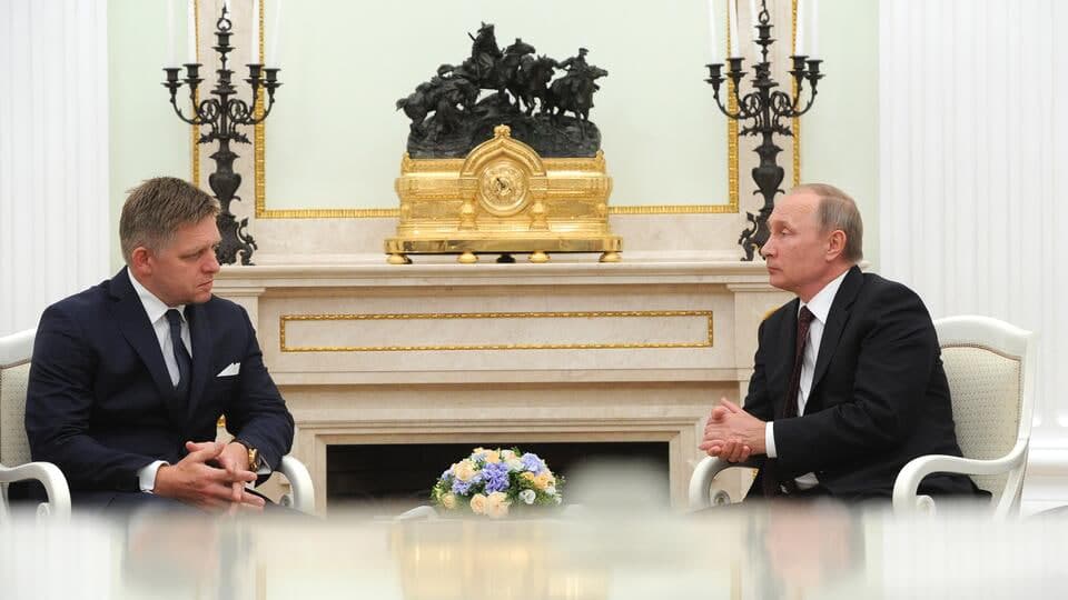 Slovakiya bosh vaziri Putin bilan gaz tranzitini muhokama qilish uchun Rossiyaga boradi