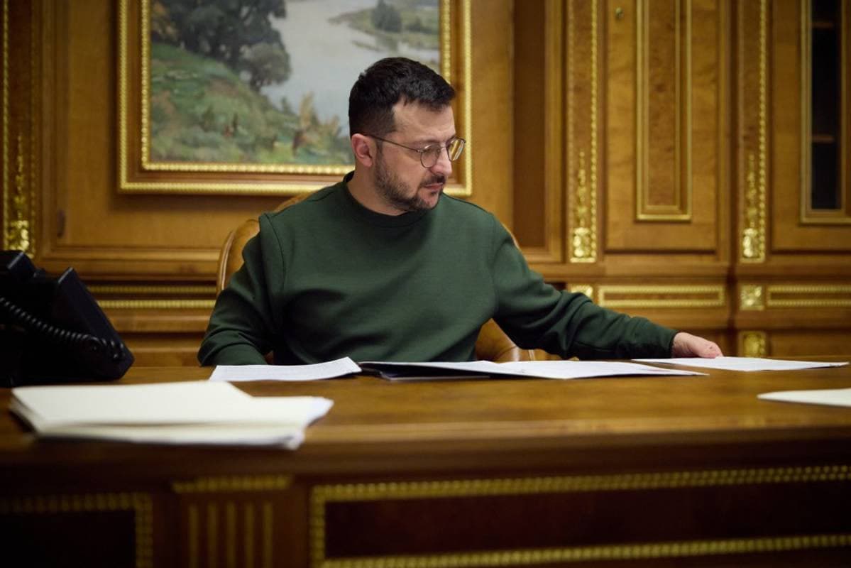 Zelenskiy Ukraina armiyasi askarlari sonini aytdi