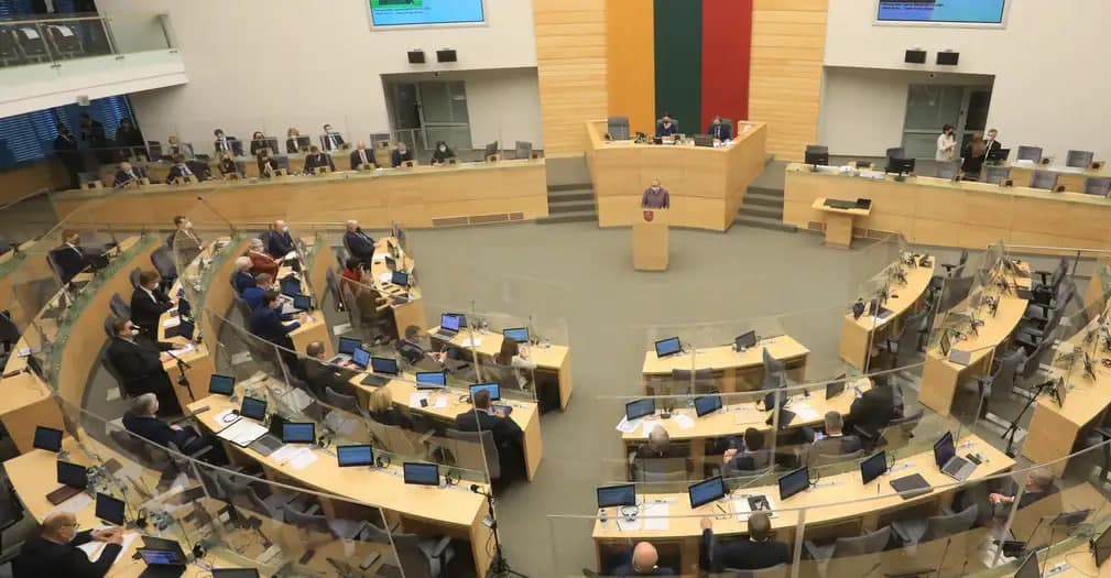 Litva Seymi maktabdan so‘ng darhol armiyaga chaqirishni ma’qulladi