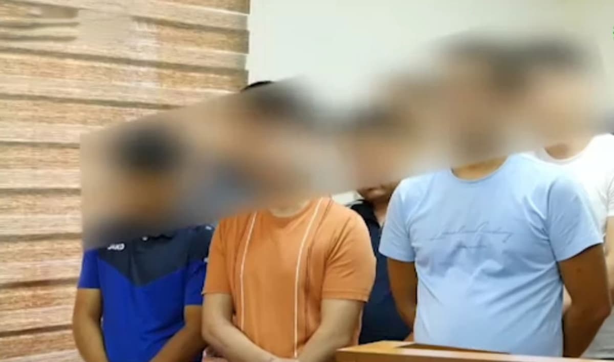 Қорақалпоғистондаги тўйда йўл талашиб, автомобилларга шикаст етказган ҳайдовчилар қамалди