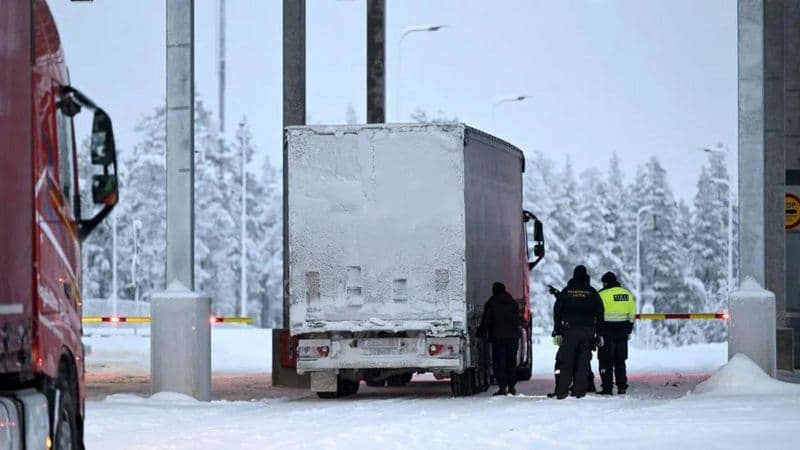 Finlandiya Rossiya bilan quruqlikdagi chegarasini butunlay yopdi