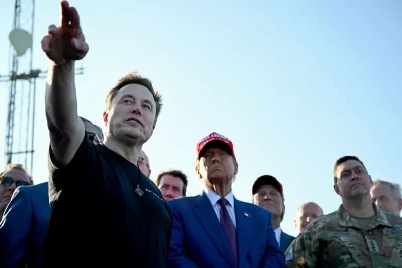 SpaceX oltinchi marta Starship raketasini sinovdan o‘tkazdi. Parvozni Donald Tramp ham kuzatib bordi