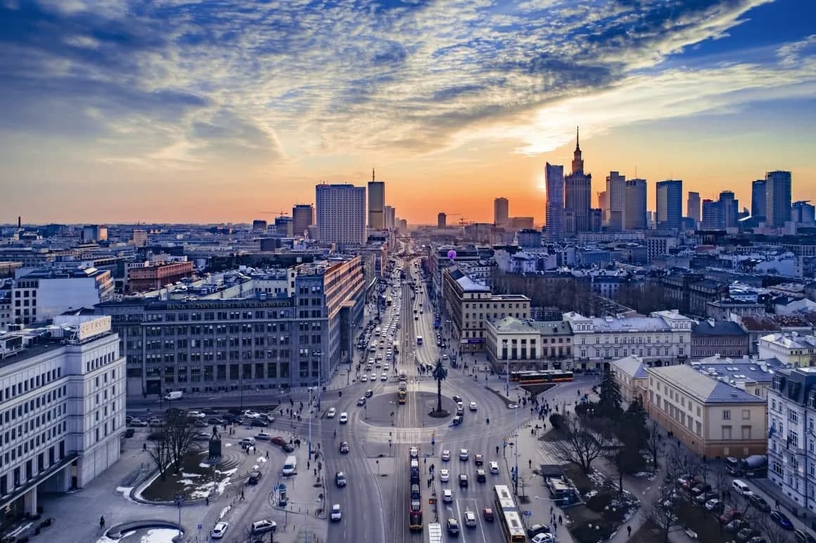Uzbek textile workers sign contracts with importers worth more than $20 million in Warsaw 