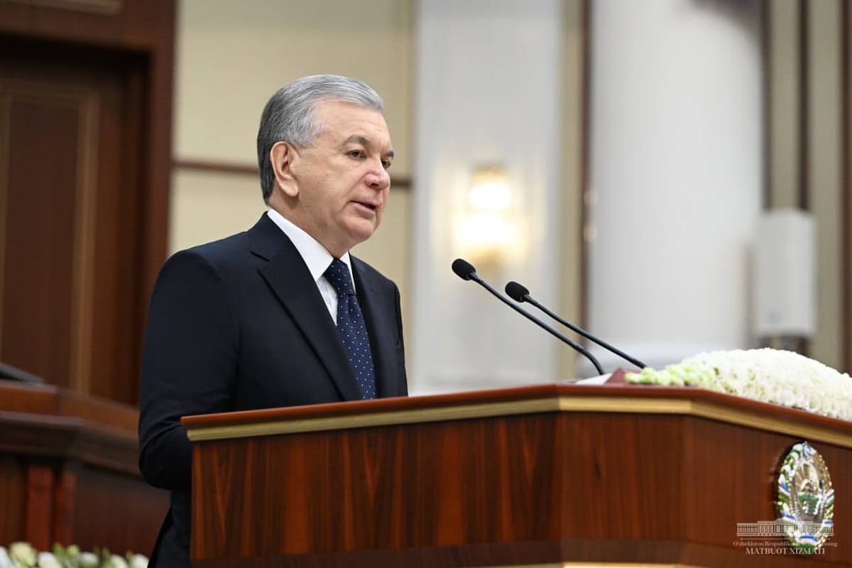 Президент: 100 та эмас, 5 та қонун қабул қилайлик, лекин халқчил бўлсин, халқимизга хизмат қилсин