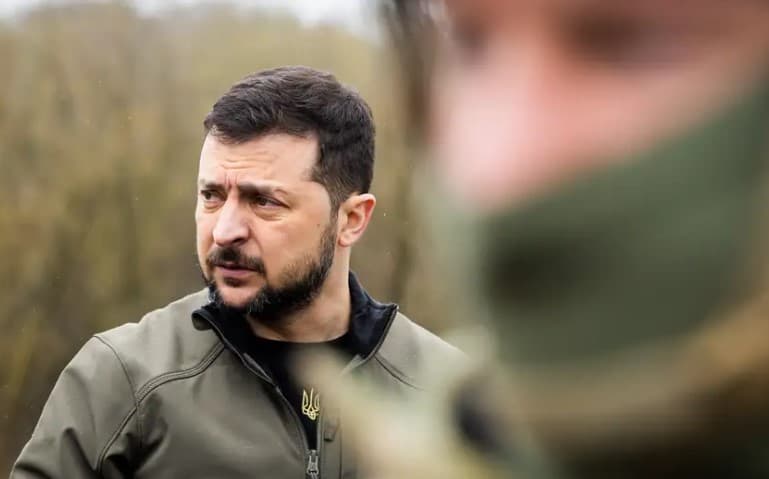 Zelenskiy: Rossiya front chizig‘ida qo‘shinlarimizni zaiflashtira olmaydi
