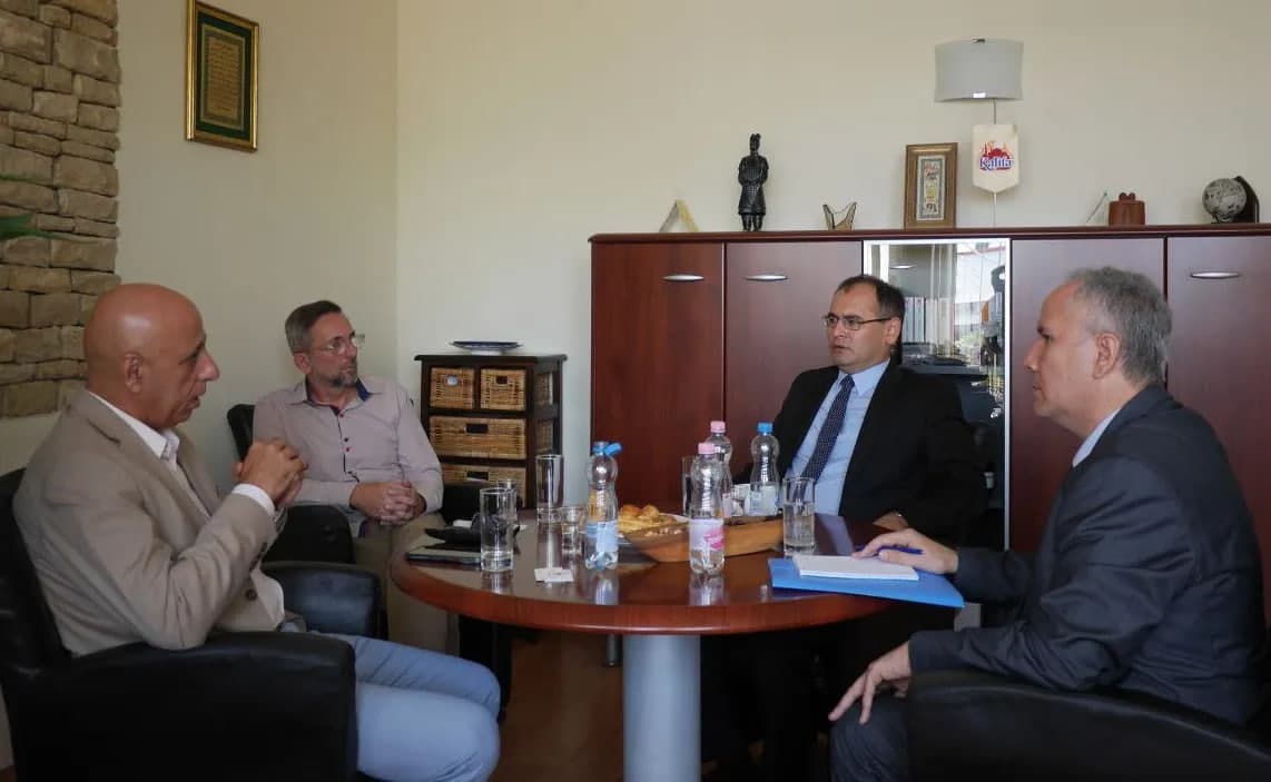 Vengriya Özbekiston mahsulotlarining Yevropa bozoriga kirişi uçun hab vazifasini bajarişga tayyor