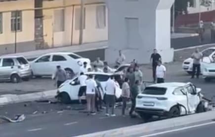 Toshkentda uchta mashina ishtirokidagi YTHda yo‘lovchi ayol halok bo‘lgani ma’lum qilindi