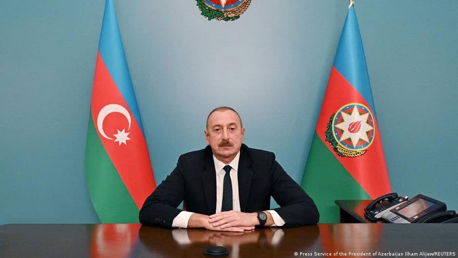 Boku Parijni Kavkazda yangi urush qo‘zg‘atishga urinishda aybladi