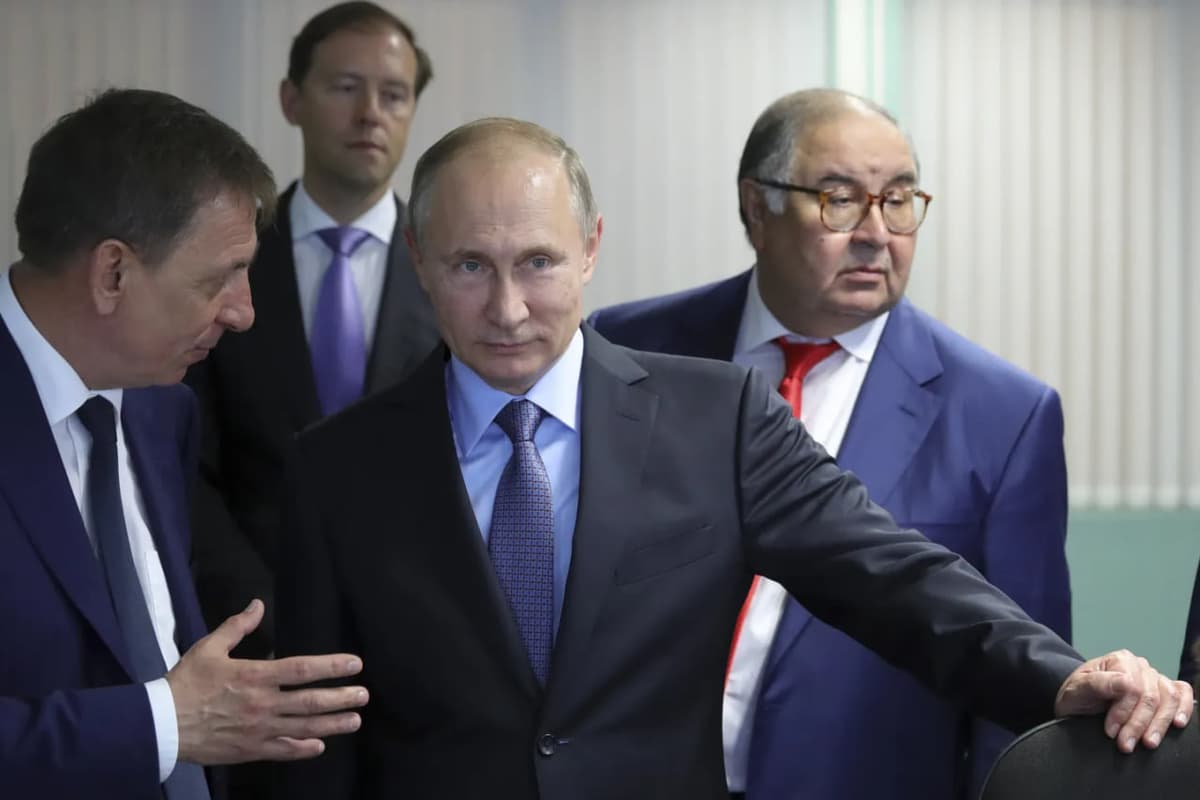 The Insider: РФ олигархлари санкциялар остида ҳам ЕИда пул ишлашяпти