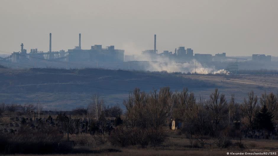 AQSh va YI Ukraina qo‘shinlari Avdiyivkadan olib chiqib ketilganidan keyin «qulashidan» xavotirda