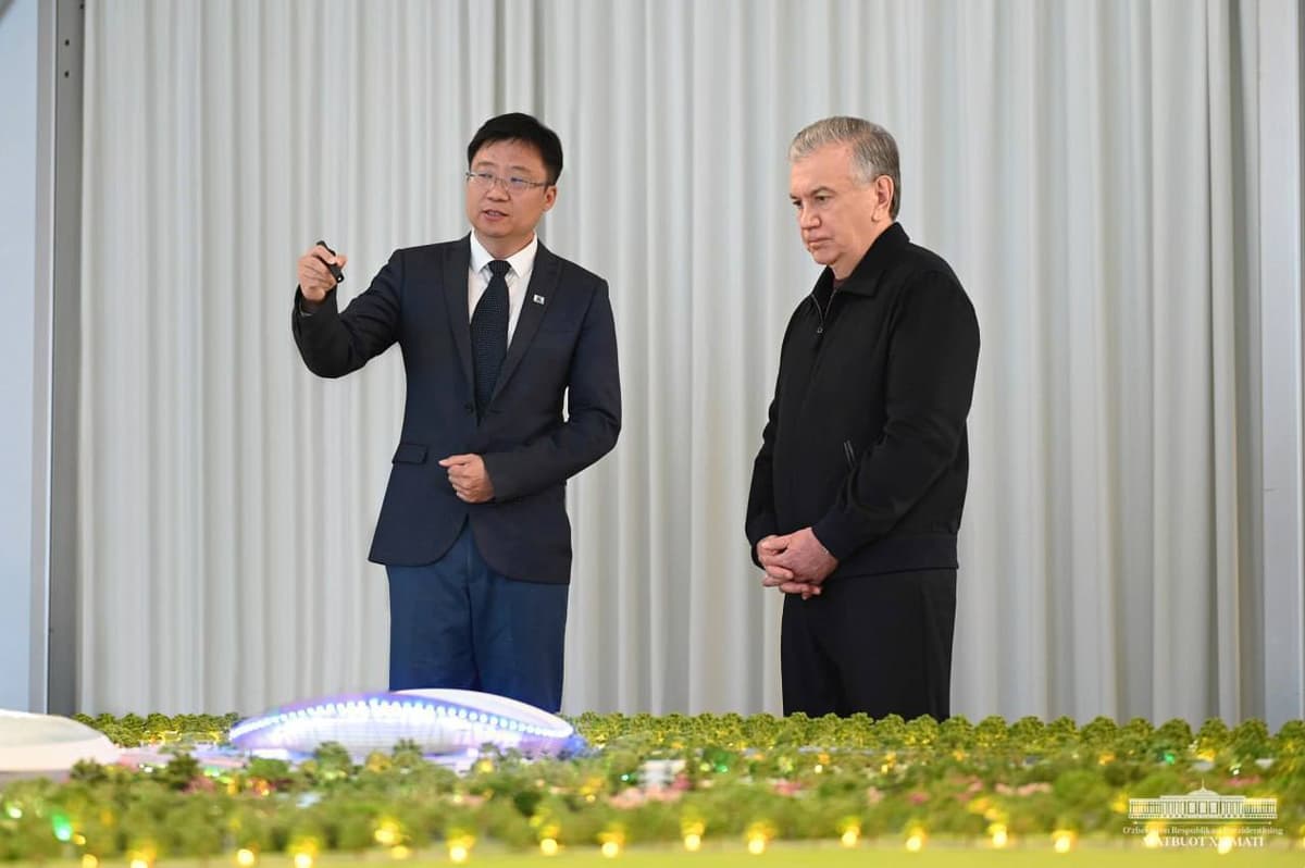Shavkat Mirziyoyev Olimpiya shaharchasi qurilishi bilan tanishdi