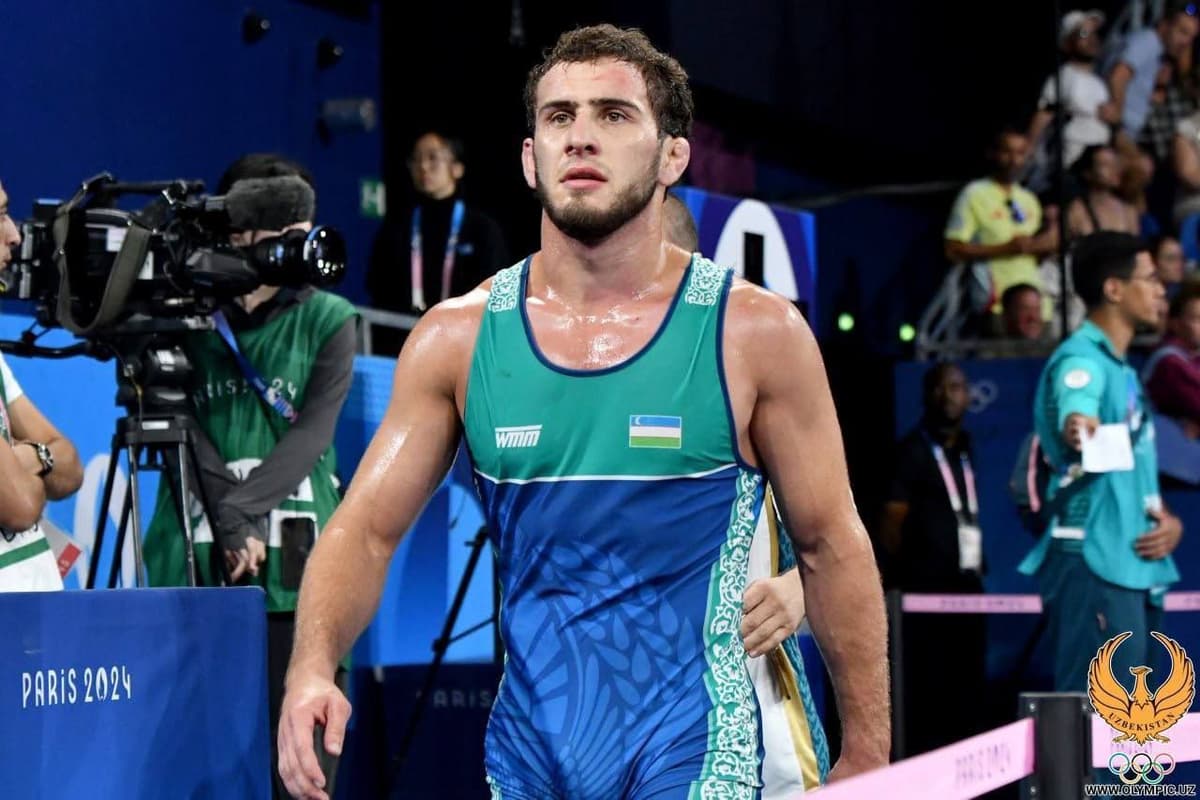 Paris 2024: Razambek Zhamalov wins gold in freestyle wrestling