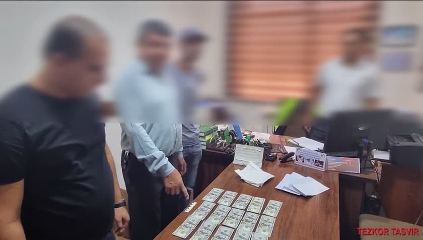 Самарқандда кадастр ходими фуқаронинг уй-жойини ҳужжатлаштириб беришини айтиб 1,5 минг доллар олаётганда ушланди