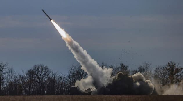 Украина бир ҳафта ичида учинчи бор россиялик ҳарбийлар гуруҳига HIMARS билан зарба берди