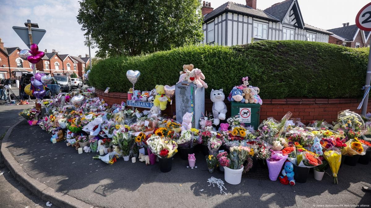 Britaniyada 17 yoshli shaxsga bolalar o‘limi bo‘yicha ayblov qo‘yildi
