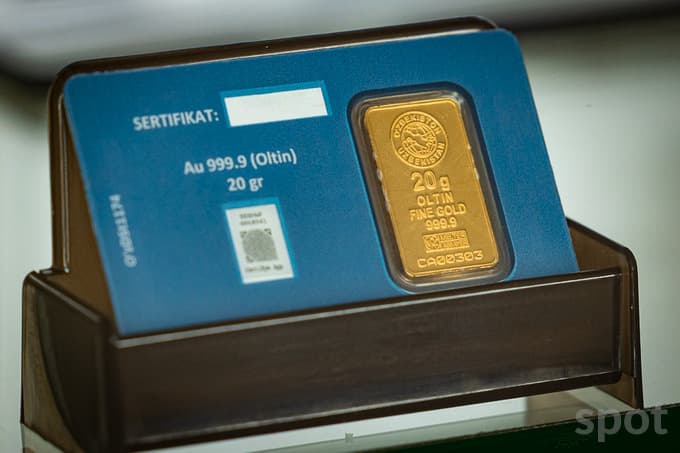 Gold prices in Uzbekistan reach new heights as global markets soar