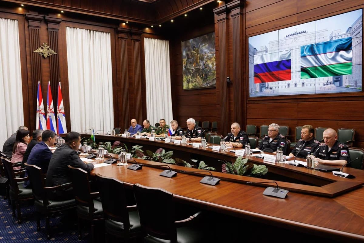 Defense Ministries of Uzbekistan and Russia disscuss budget expenditure for maintaining armies