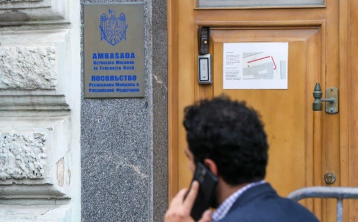 Rossiya Moldova elchixonasi xodimini «persona non grata» deb e’lon qildi