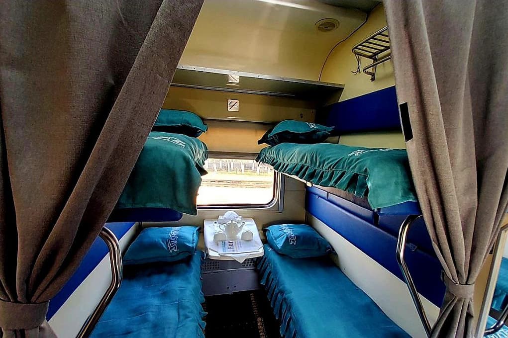 Passengers to receive refunds for non-operational air conditioning in train compartments