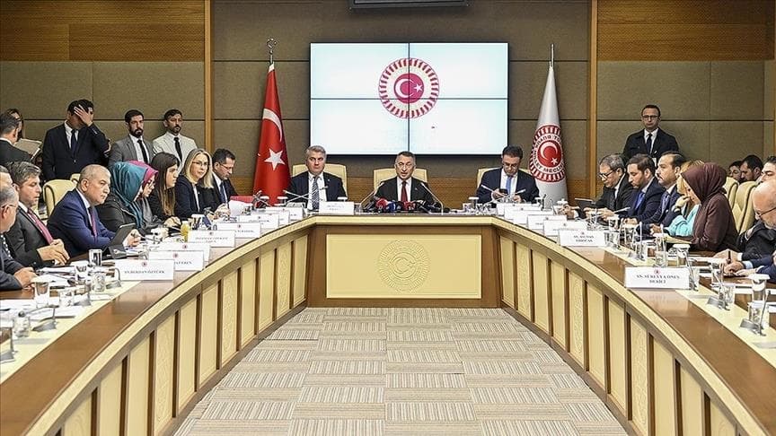 Turkiya parlamenti Shvetsiyaning NATOga kirishi masalasini ko‘rib chiqishni keyinga qoldirdi