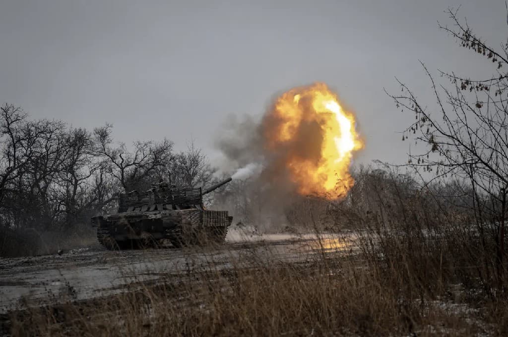 «Pul ham, vaqt ham tugamoqda». Ukraina Amerika qurollarisiz yutqazishidan xavotirda