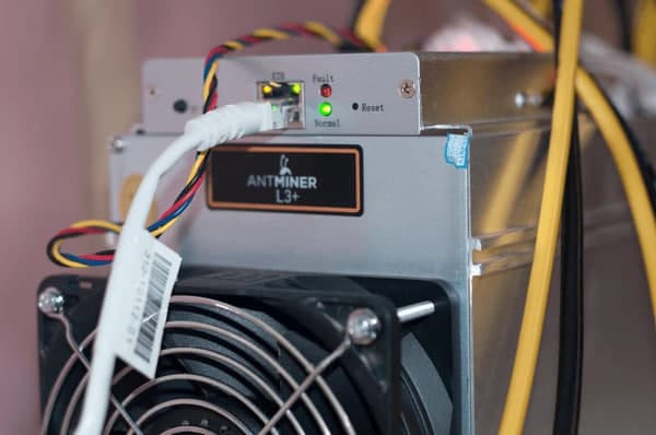 Toshkent viloyatida 2,2 mlrd so‘mlik elektrdan o‘g‘rincha foydalangan noqonuniy maynerlar aniqlandi