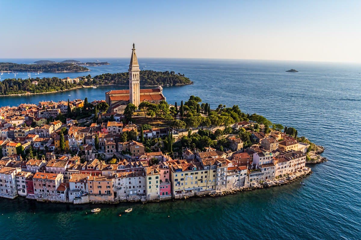 Croatia seeks builders and technical specialists from Uzbekistan with salaries starting at €1,000