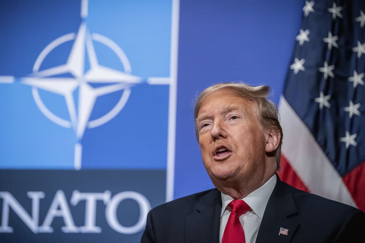 Tramp NATO davlatlarini mudofaa xarajatlarini YaIM 5 foizigacha oshirishga chaqirdi