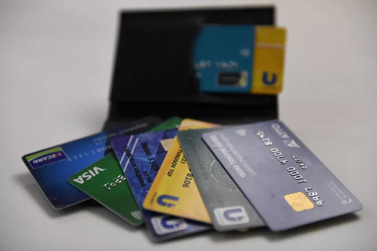 Markaziy bankka shubhali holatlarda kartalarni vaqtincha bloklash vakolati berildi