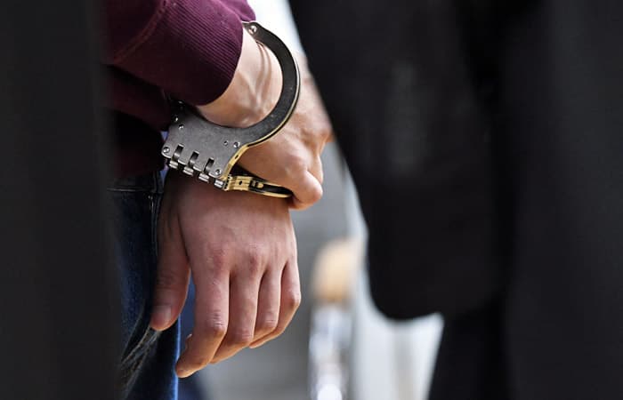 В Сурхандарье заключили под стражу подростка по подозрению в рецидиве