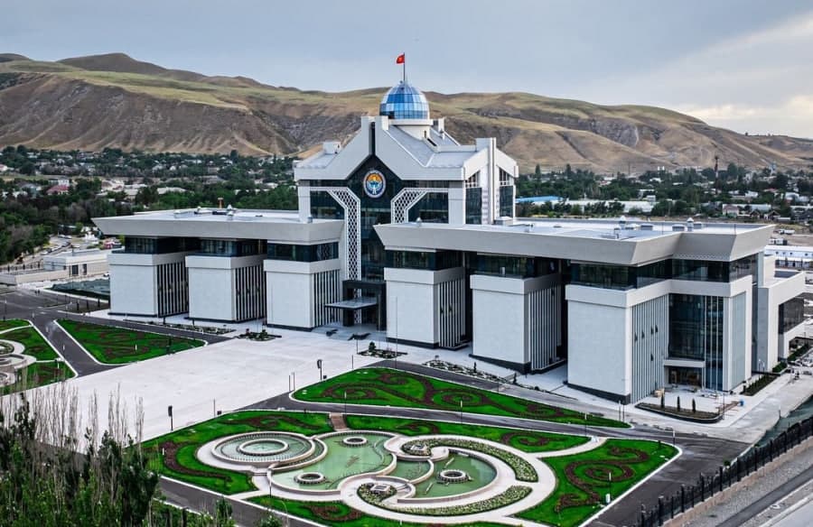 Bishkekda Qirg‘iziston prezidentining yangi qarorgohi ochildi